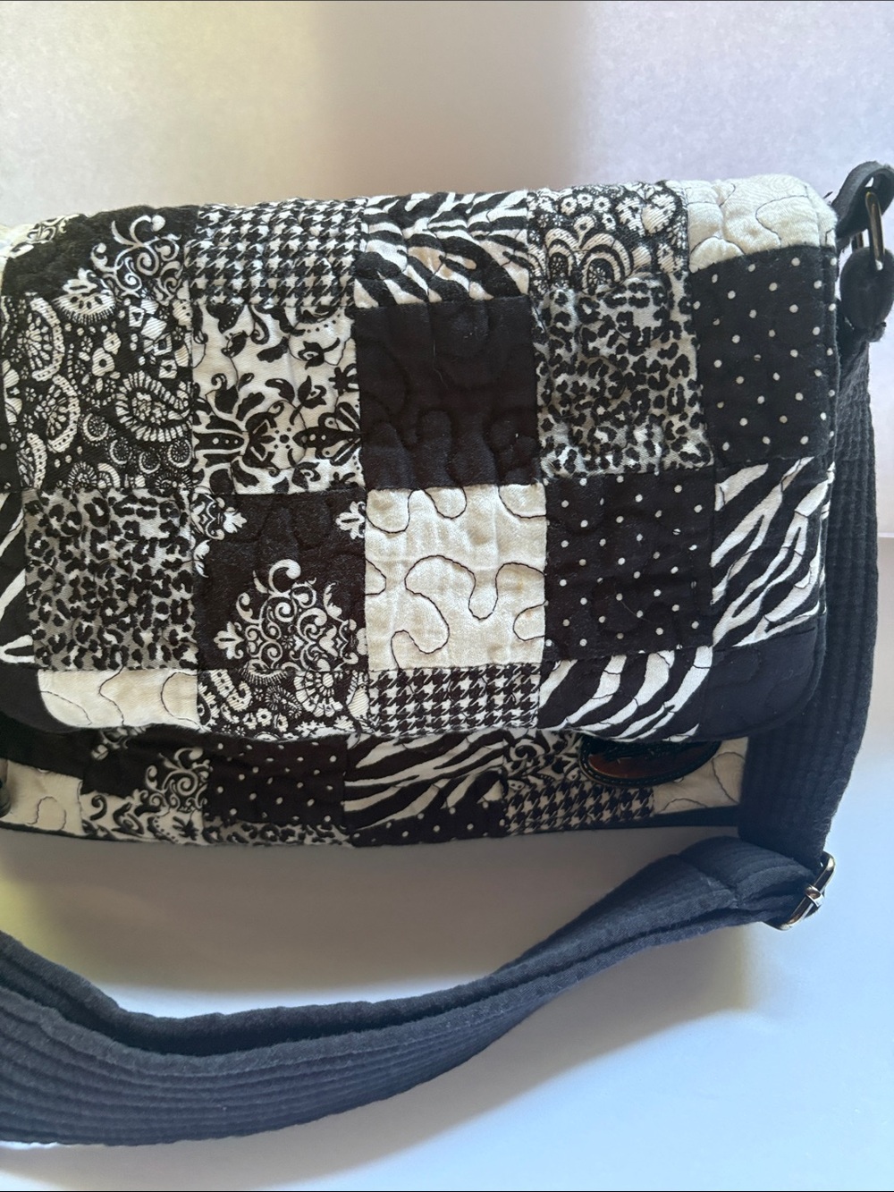 Donna Sharp Patchwork Crossbody Bag Quilted Black White Travel Purse
